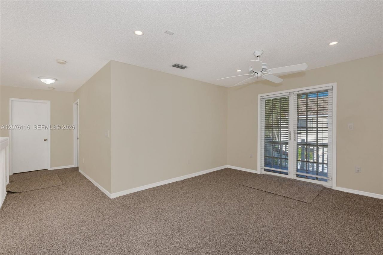 1984 NW 179th Ave, Pembroke Pines, FL 33029 Photo