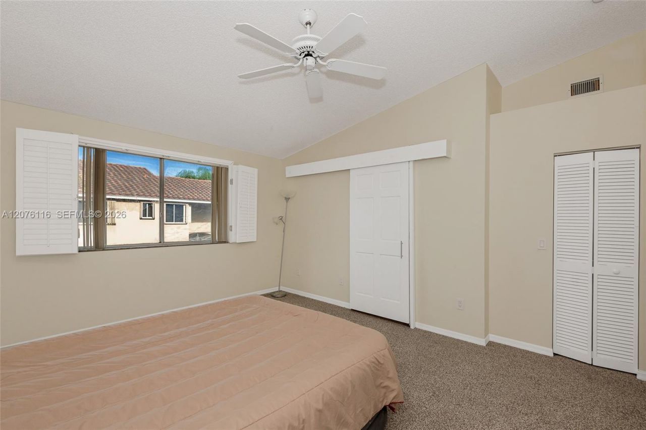 1984 NW 179th Ave, Pembroke Pines, FL 33029 Photo