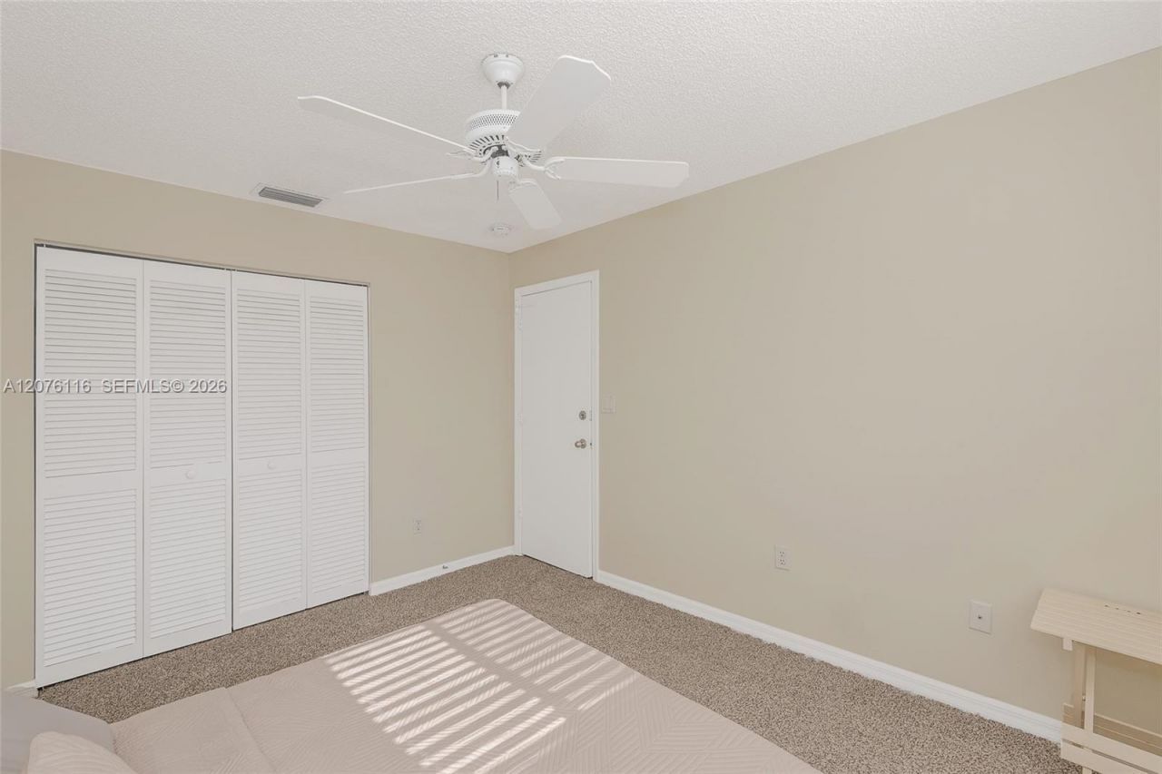 1984 NW 179th Ave, Pembroke Pines, FL 33029 Photo