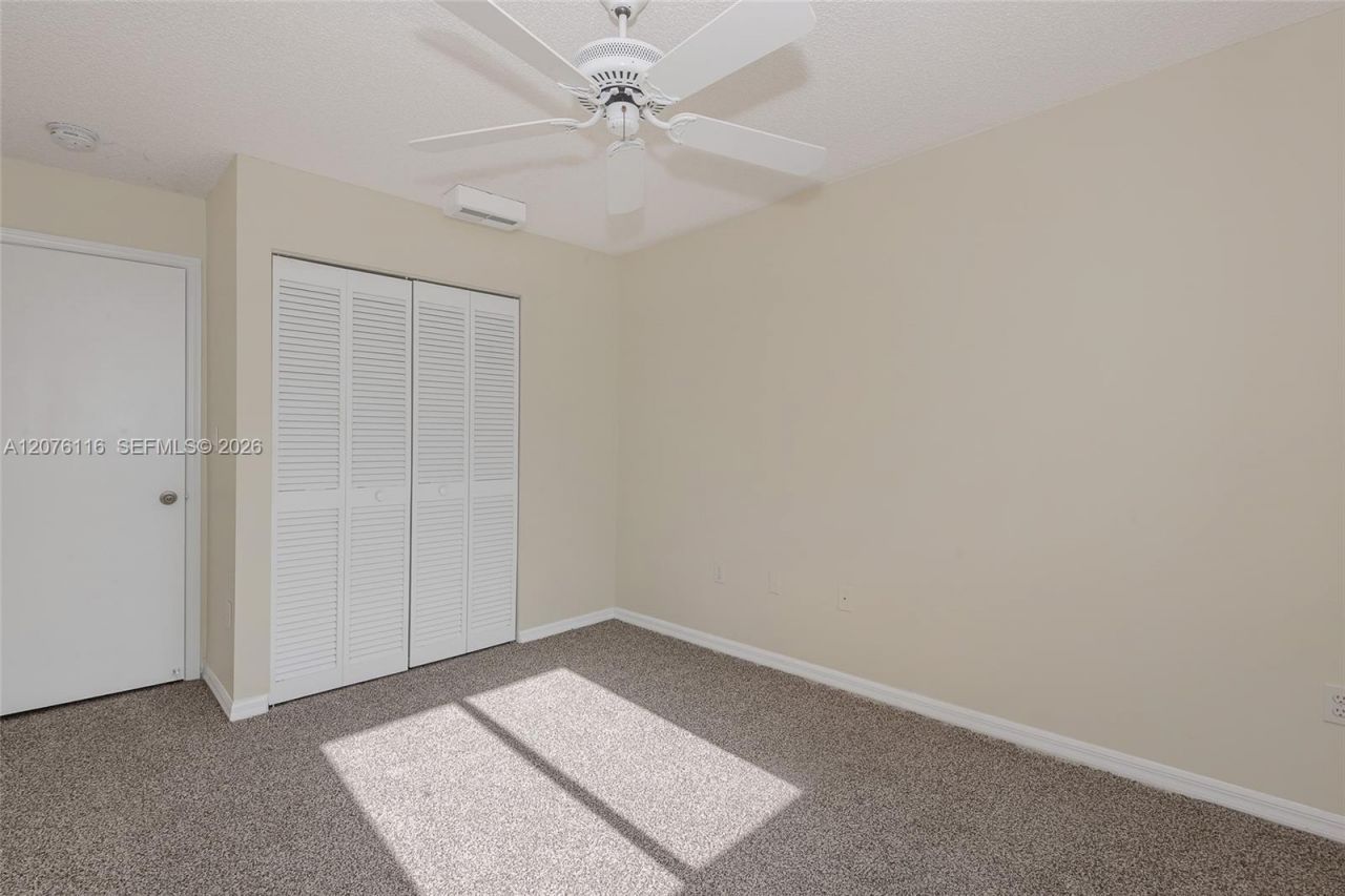 1984 NW 179th Ave, Pembroke Pines, FL 33029 Photo