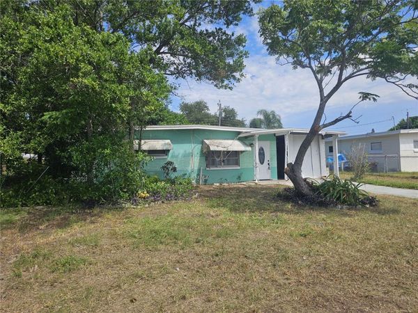 4200 FAIRFORD DRIVE , NEW PORT RICHEY, FL 34652