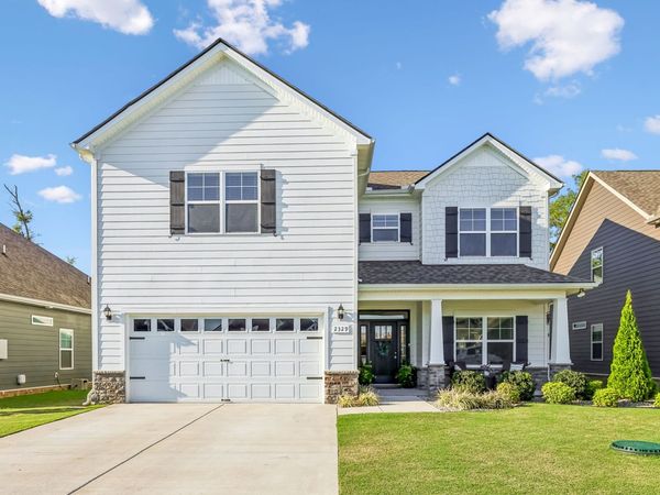 2329 Fig Dr, Murfreesboro, TN 37127