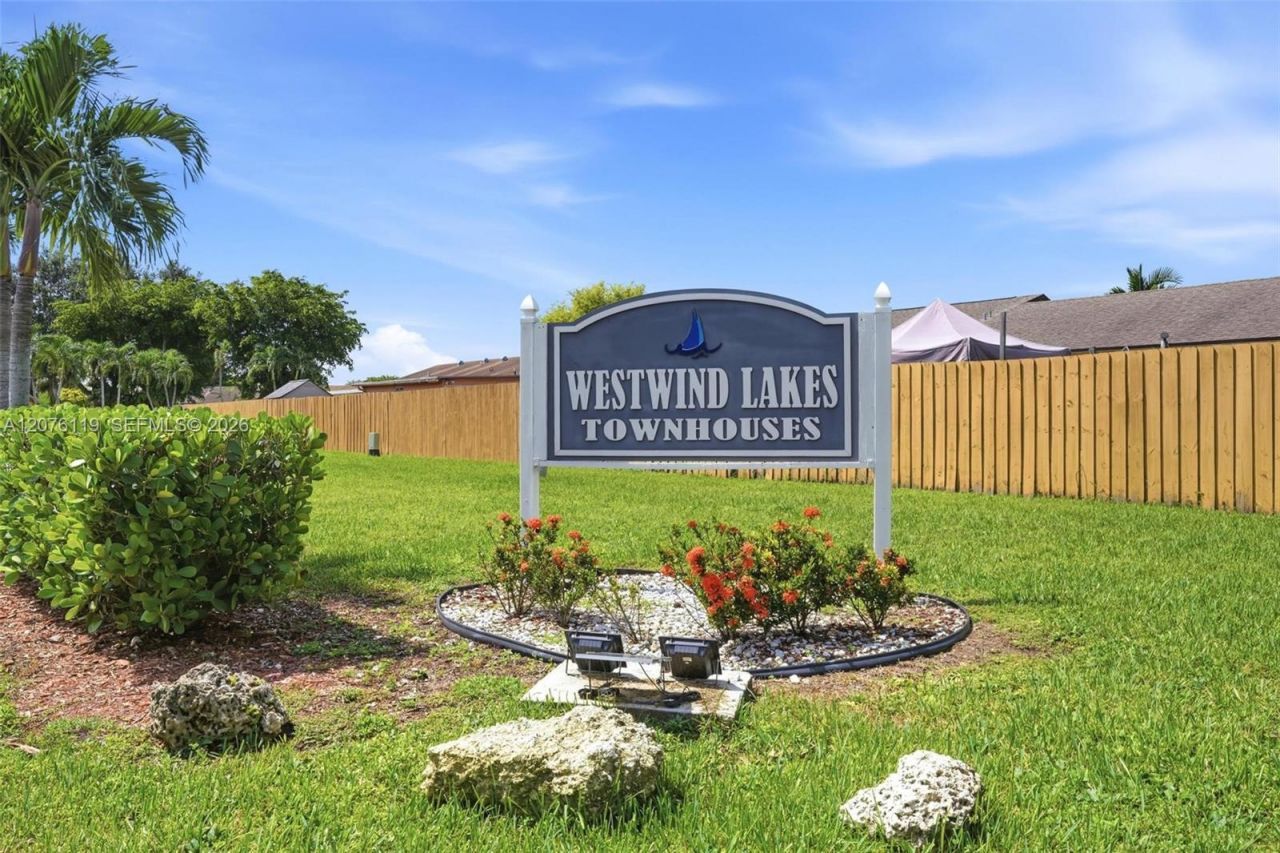 15378 SW 69th Ln, Miami, FL 33193 Photo