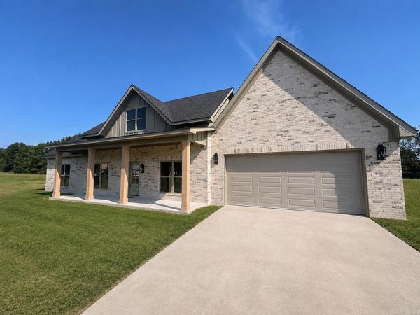 10 Crescent Cove , Ward, AR 72176