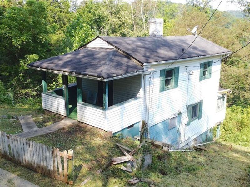 854 Spencer Avenue, Steubenville, OH 43952 Photo 4