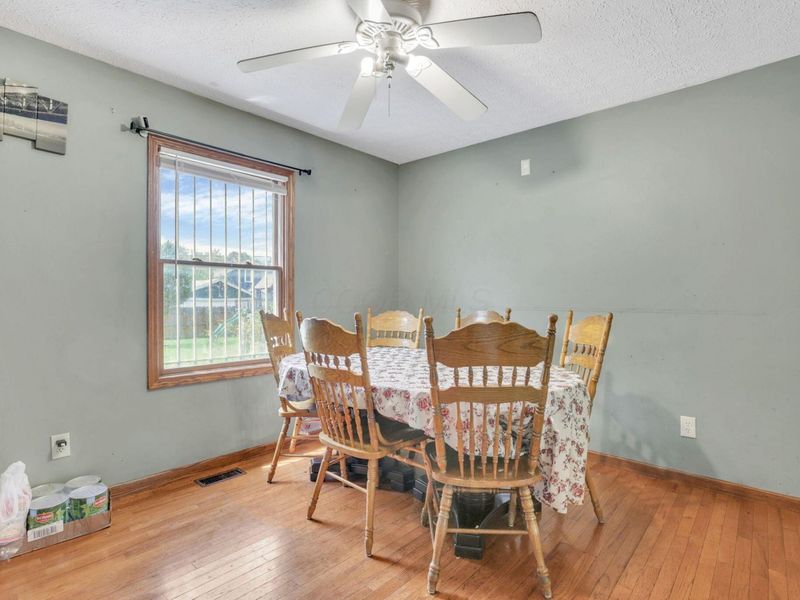 539 Wrexham Avenue, Columbus, OH 43223 Photo 10