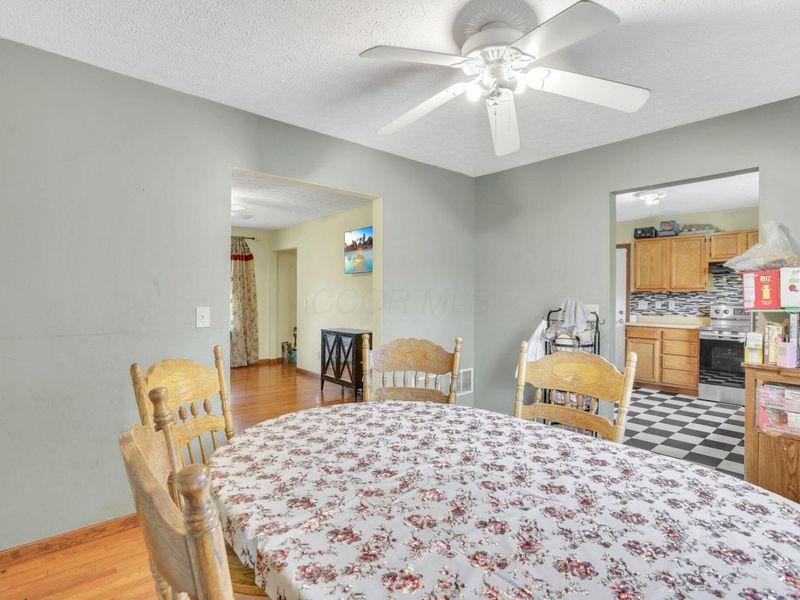 539 Wrexham Avenue, Columbus, OH 43223 Photo 11