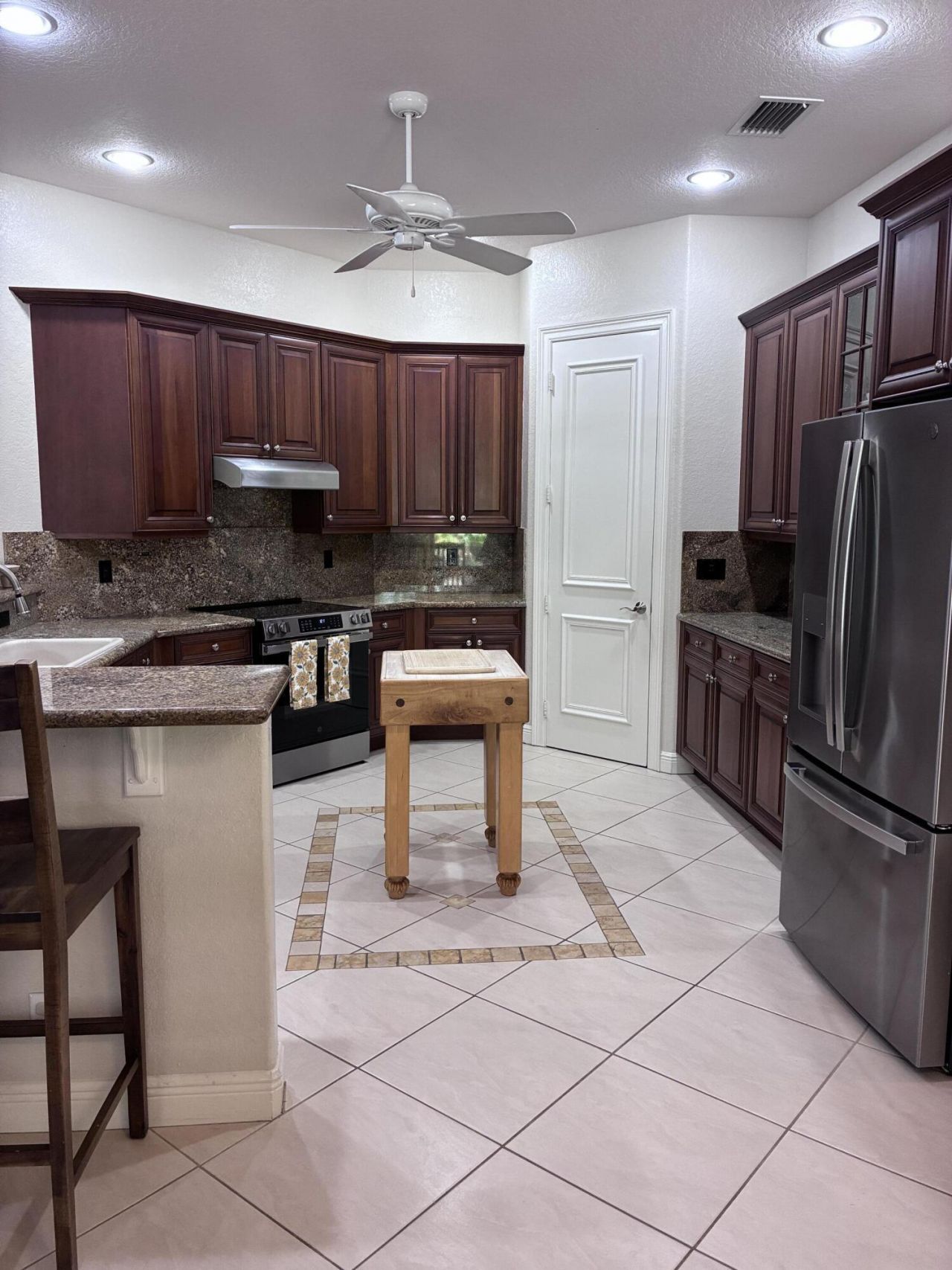 6937 Monmouth Road, West Palm Beach, FL 33413 Photo