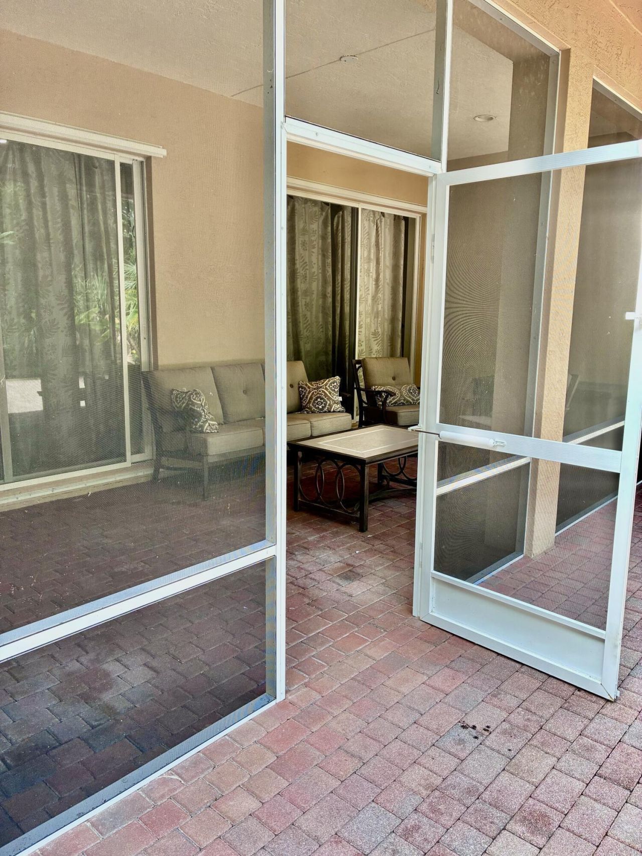 6937 Monmouth Road, West Palm Beach, FL 33413 Photo