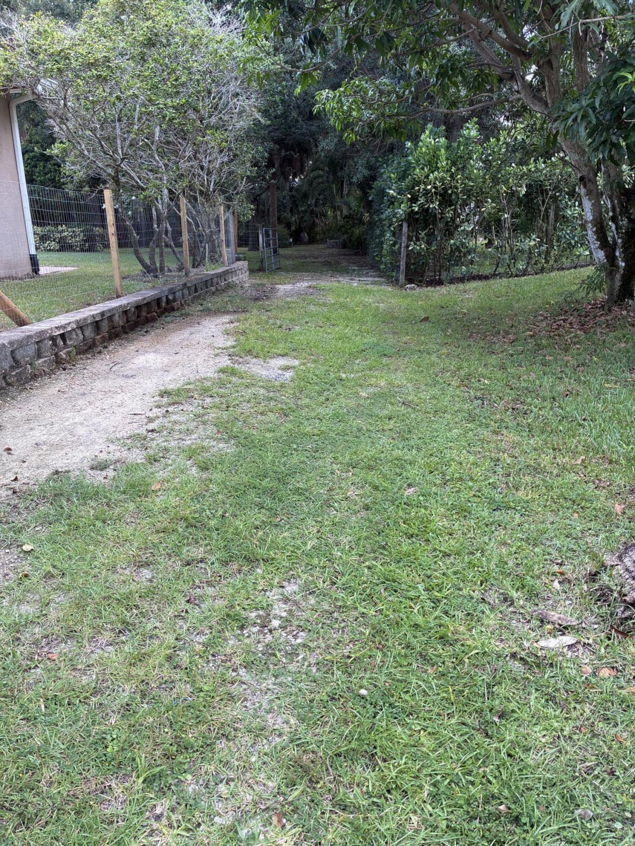 6937 Monmouth Road, West Palm Beach, FL 33413 Photo