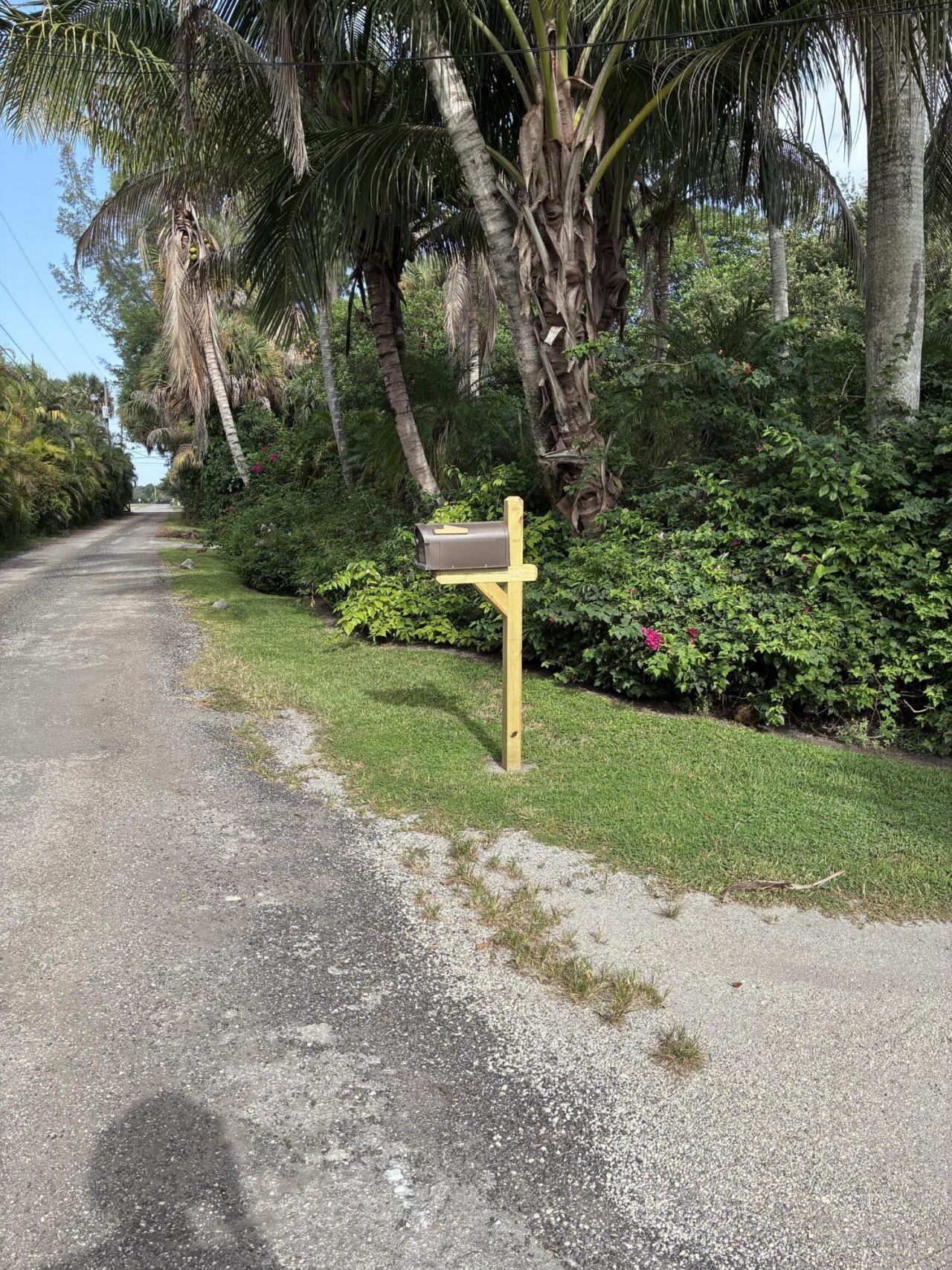 6937 Monmouth Road, West Palm Beach, FL 33413 Photo