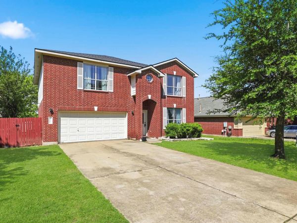111 Brazos LN, Kyle, TX 78640