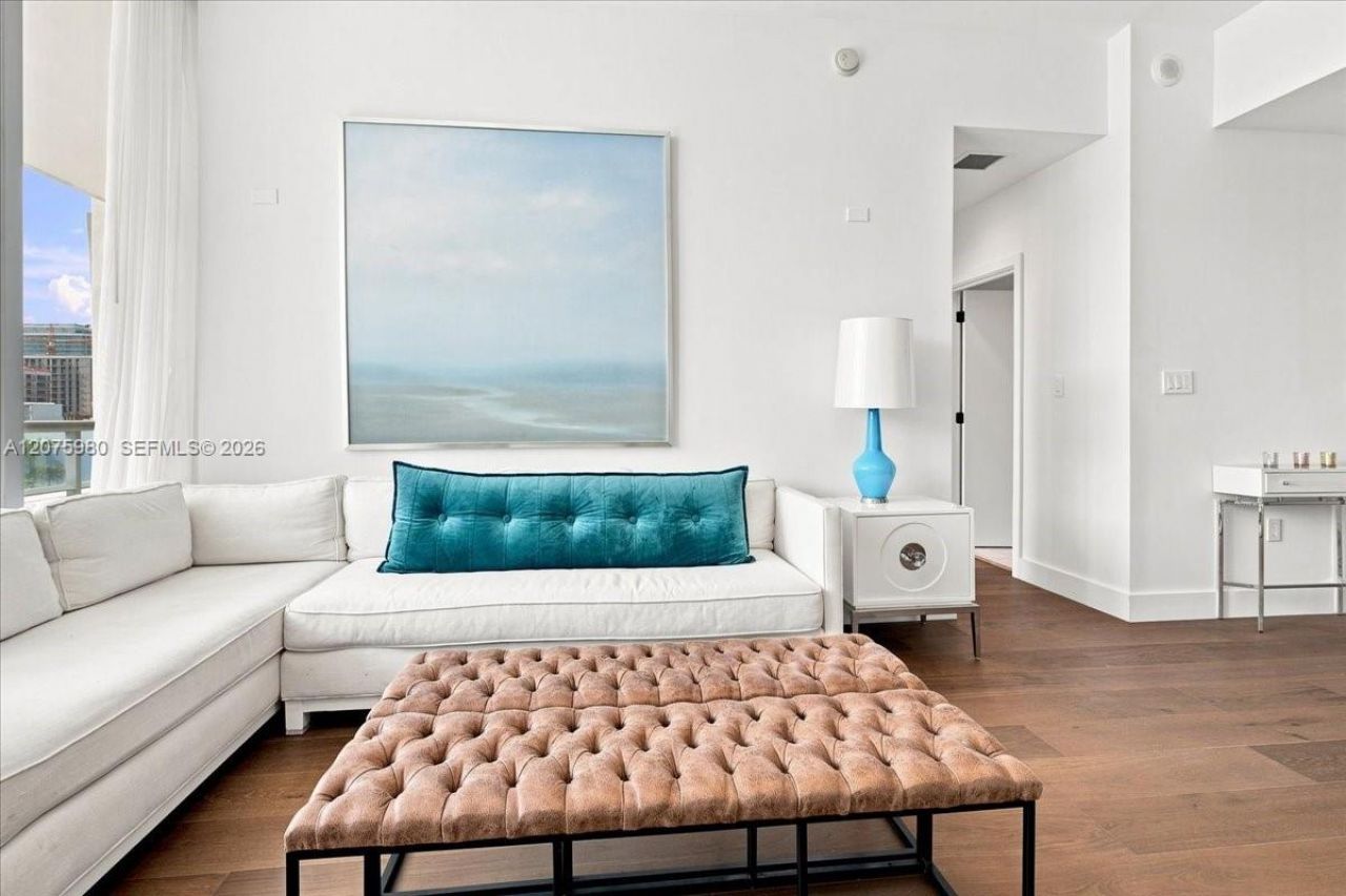 6799 Collins Ave , Unit 412, Miami Beach, FL 33141 Photo