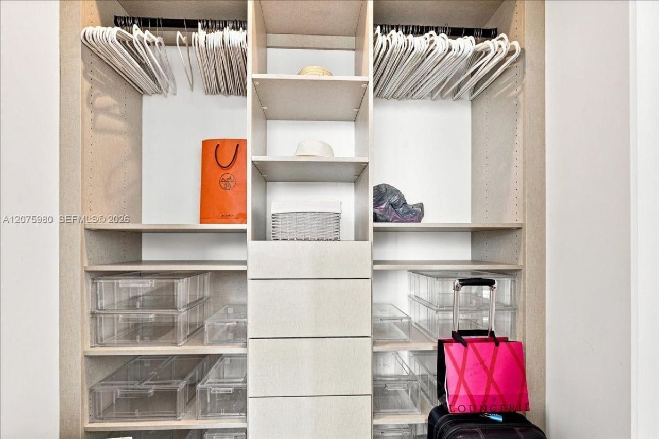 6799 Collins Ave , Unit 412, Miami Beach, FL 33141 Photo
