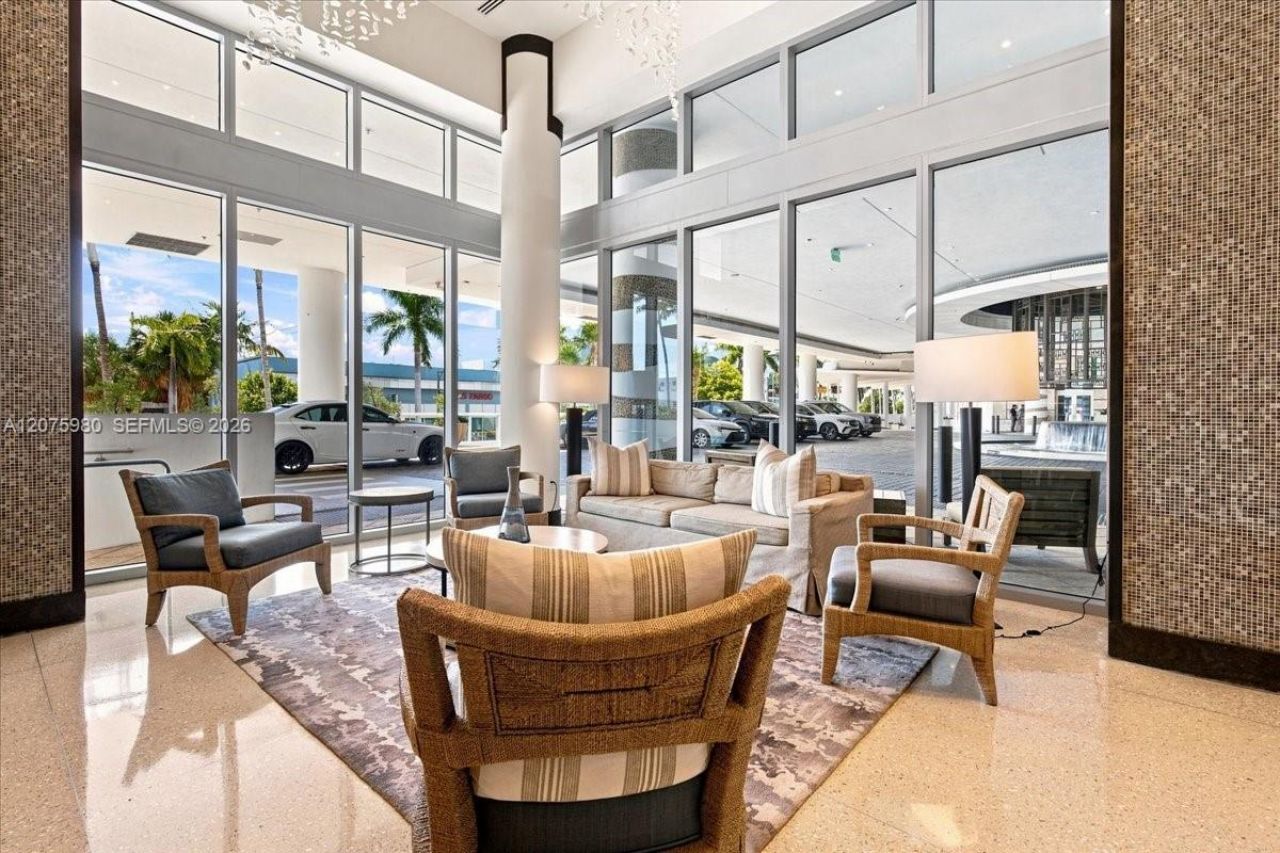 6799 Collins Ave , Unit 412, Miami Beach, FL 33141 Photo