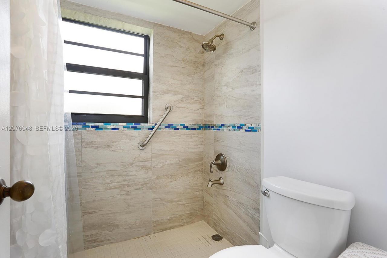 9280 SW 123rd Ct, Unit 404, Miami, FL 33186 Photo