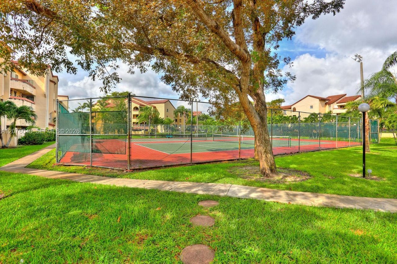 9280 SW 123rd Ct, Unit 404, Miami, FL 33186 Photo