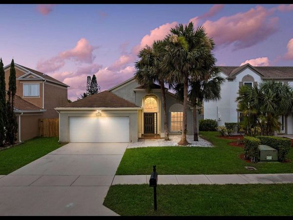 22449 MIDDLETOWN Drive, Boca Raton, FL 33428