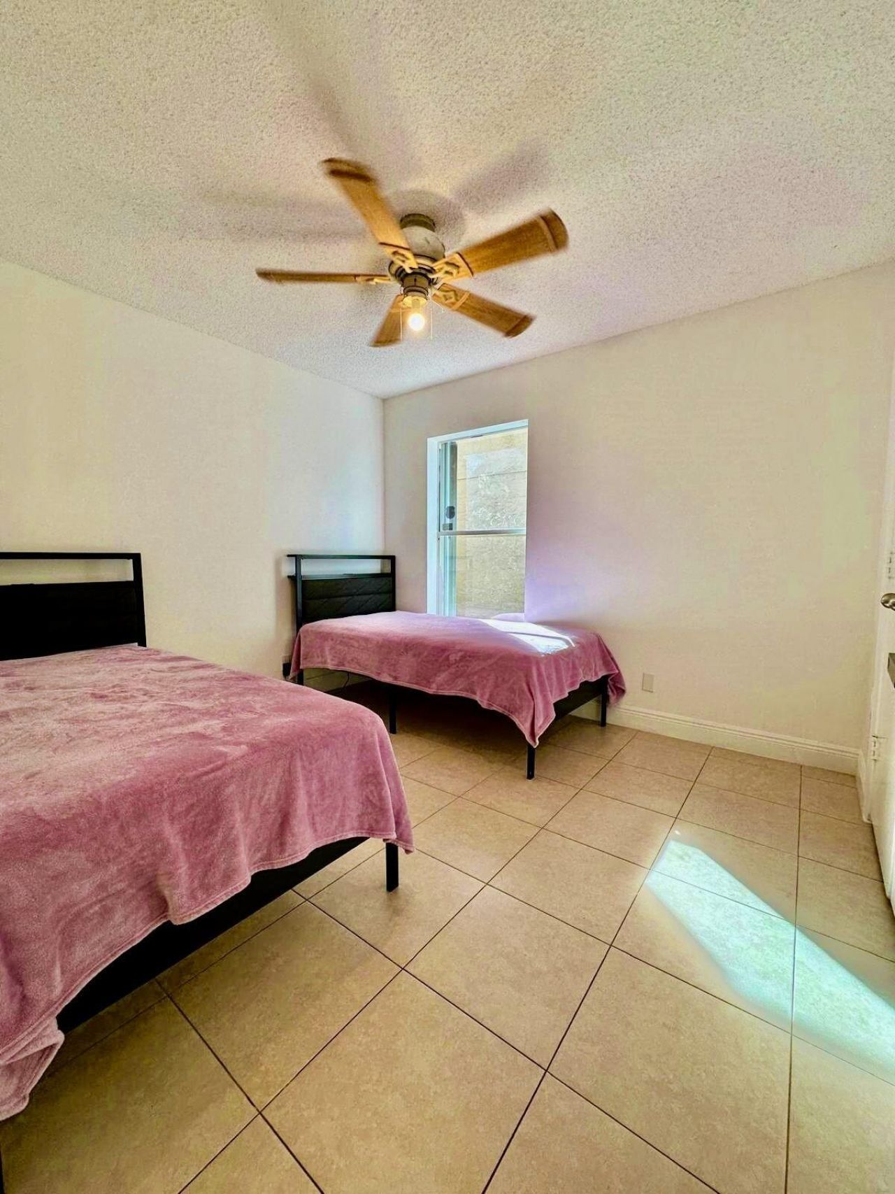 22449 Middletown Drive, Boca Raton, FL 33428 Photo