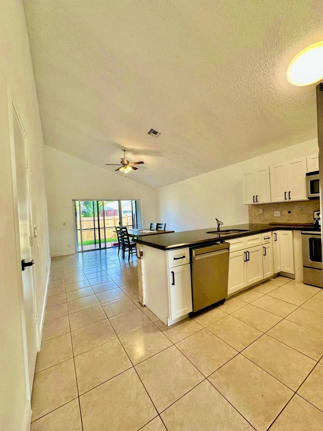 22449 Middletown Drive, Boca Raton, FL 33428 Photo