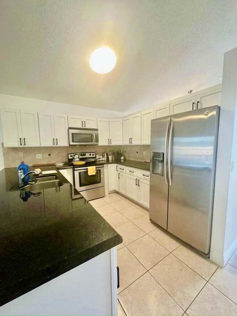22449 Middletown Drive, Boca Raton, FL 33428 Photo