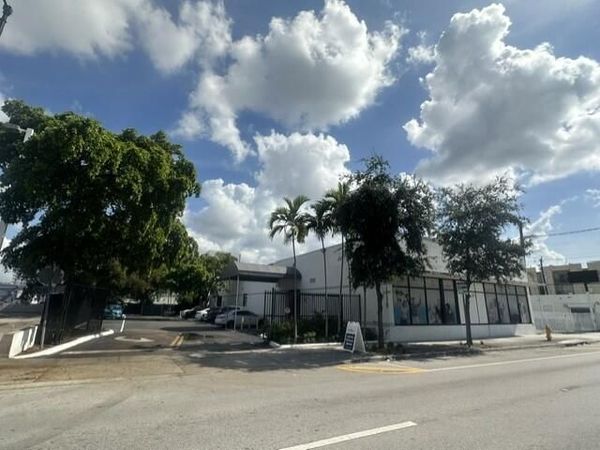 1119 SW 1st Street, Miami, FL 33188
