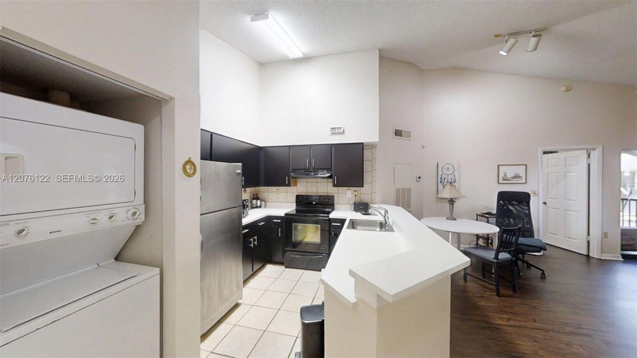 2550 SW 18th Ter , Unit 2118, Fort Lauderdale, FL 33315 Photo