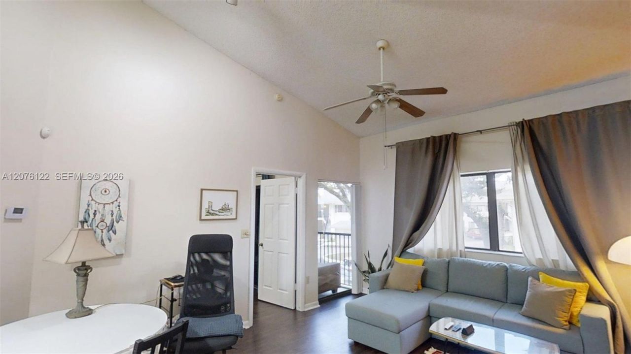 2550 SW 18th Ter , Unit 2118, Fort Lauderdale, FL 33315 Photo