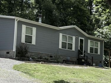 209 S 19th Street, Middlesboro, KY 40965