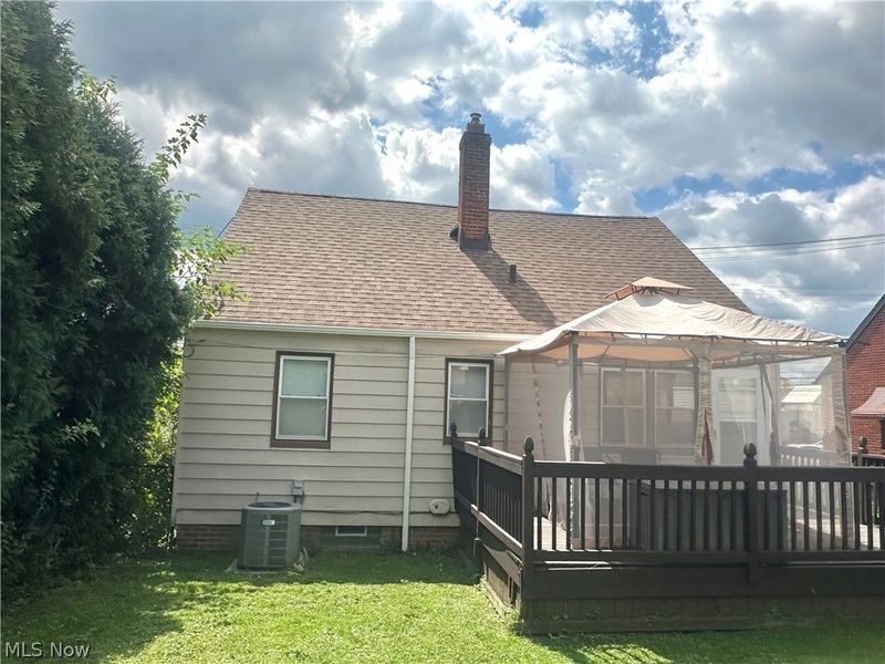 16721 Harvard Avenue, Cleveland, OH 44128 Photo 11