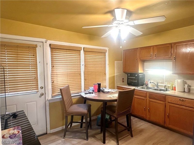 16721 Harvard Avenue, Cleveland, OH 44128 Photo 14
