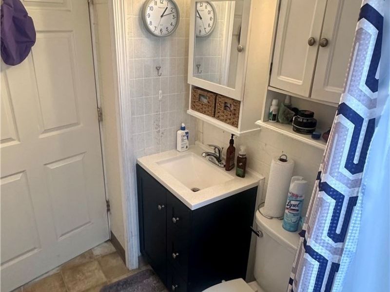 16721 Harvard Avenue, Cleveland, OH 44128 Photo 20