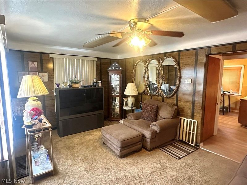 16721 Harvard Avenue, Cleveland, OH 44128 Photo 29