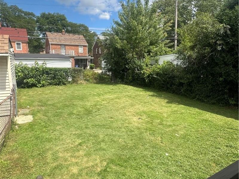 16721 Harvard Avenue, Cleveland, OH 44128 Photo 8
