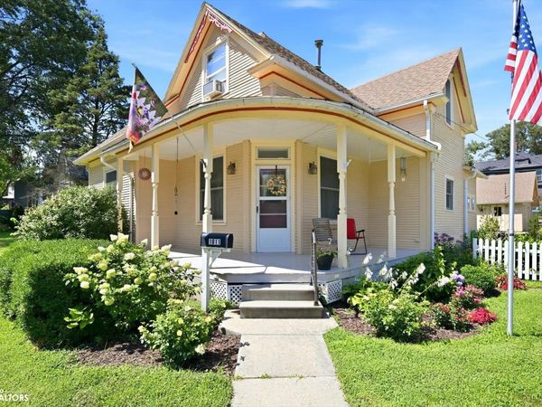 1011 E Washington Avenue, Red Oak, IA 51566