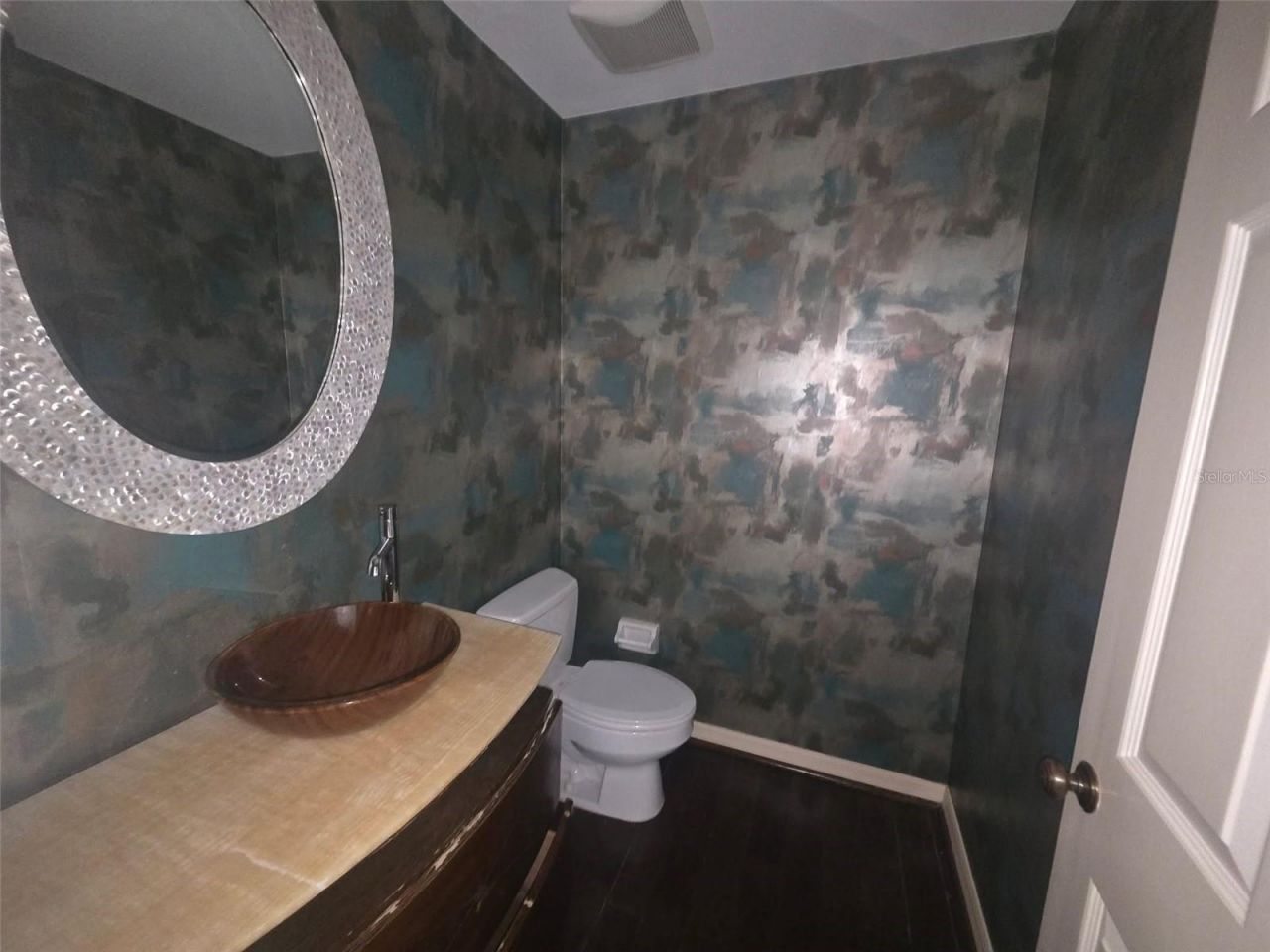 2321 Harbour Oaks Drive , Longboat Key, FL 34228 Photo