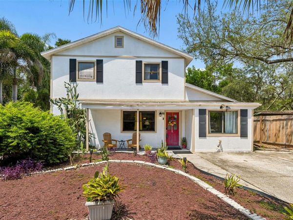 2017 S VILLAGE AVENUE , TAMPA, FL 33612