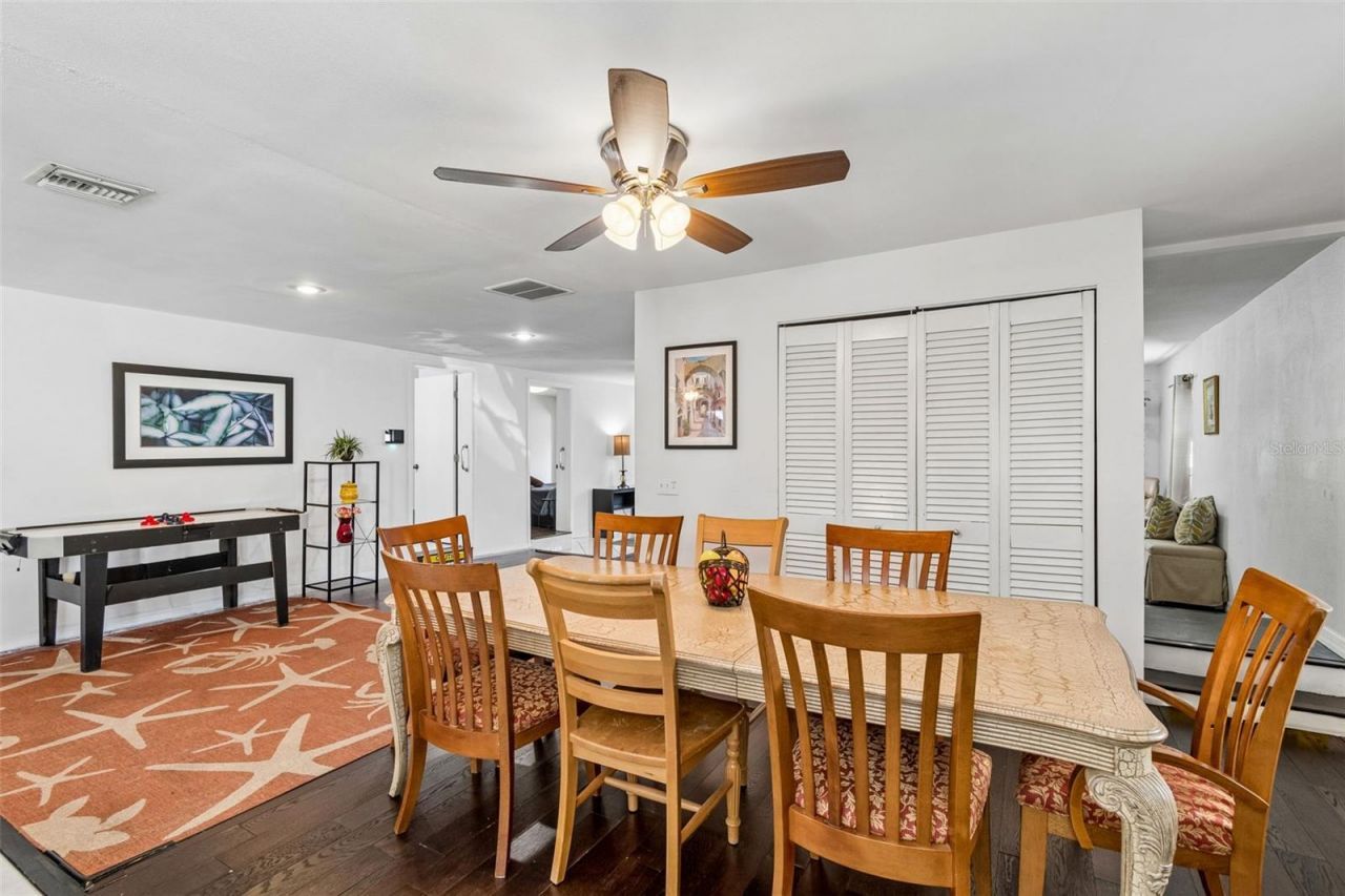 2017 S Village Avenue , Tampa, FL 33612 Photo