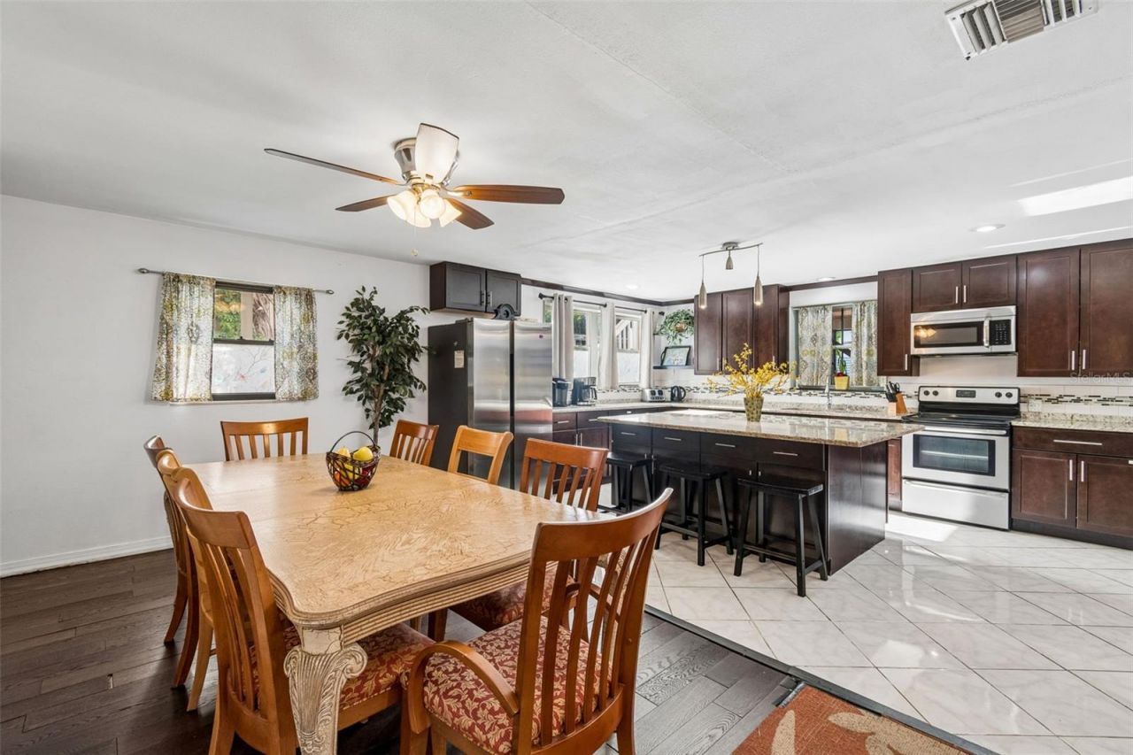 2017 S Village Avenue , Tampa, FL 33612 Photo