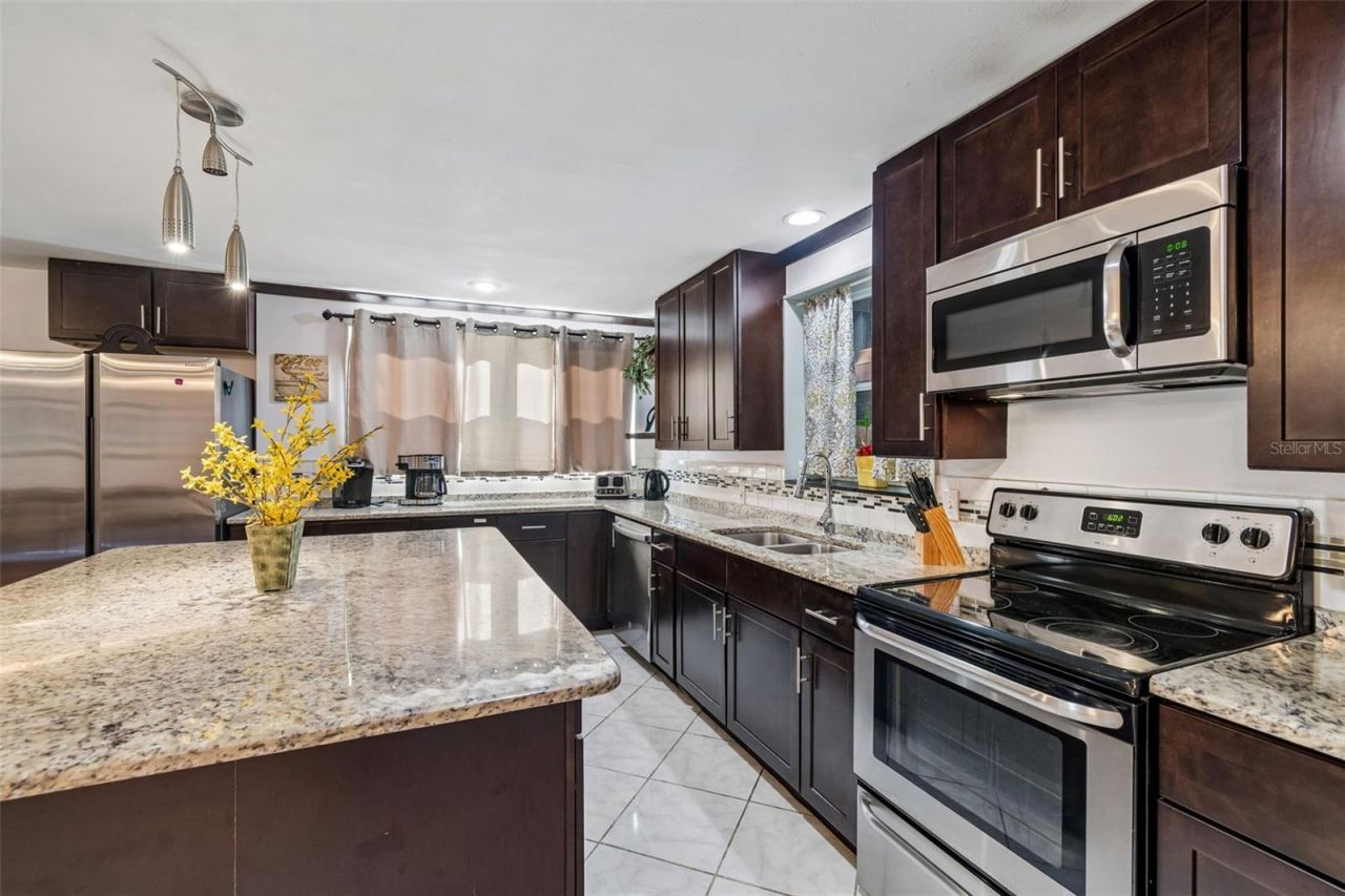 2017 S Village Avenue , Tampa, FL 33612 Photo