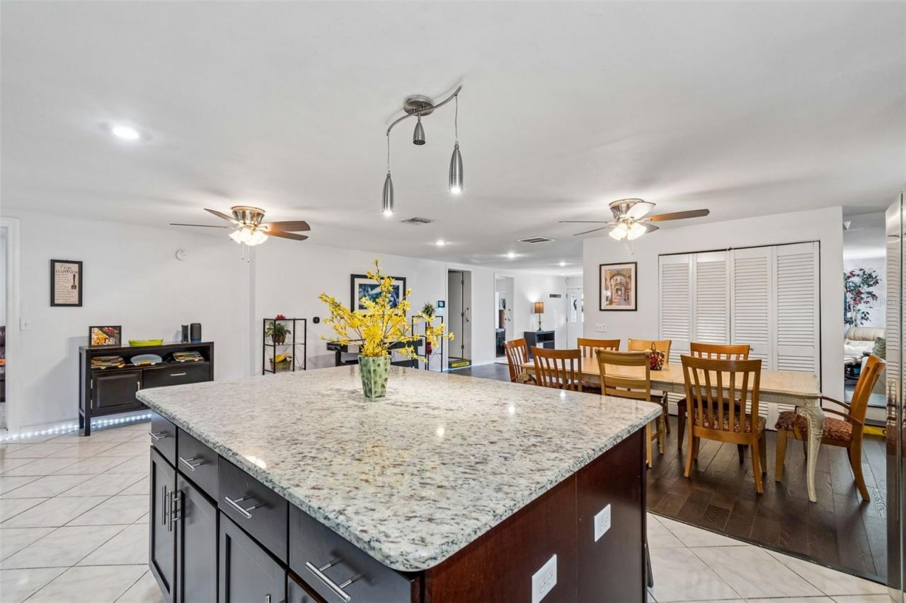 2017 S Village Avenue , Tampa, FL 33612 Photo