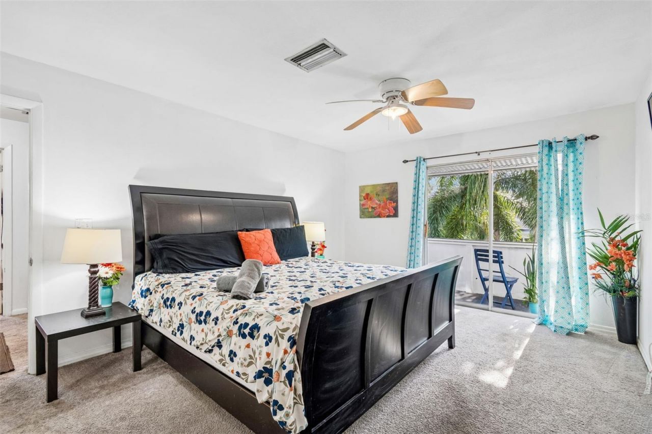 2017 S Village Avenue , Tampa, FL 33612 Photo