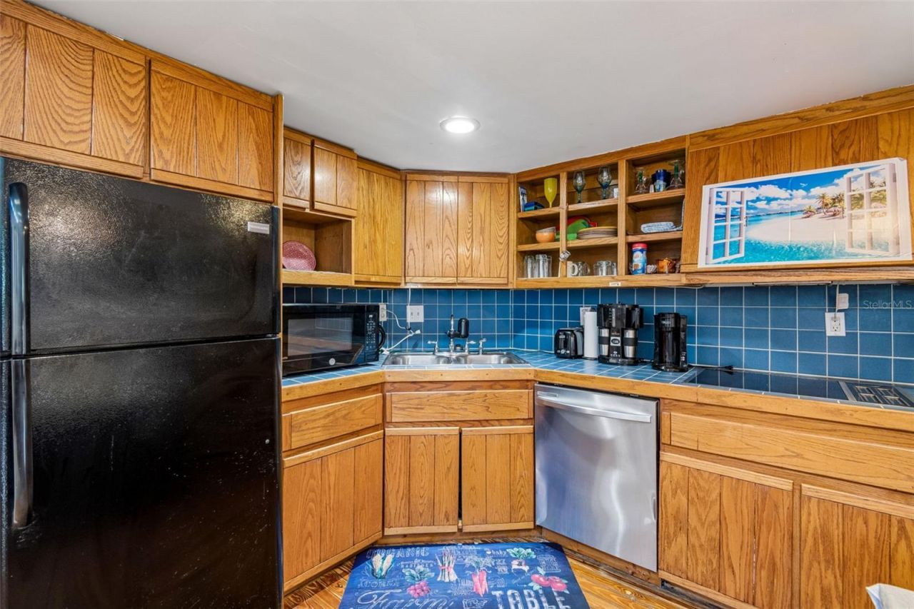2017 S Village Avenue , Tampa, FL 33612 Photo