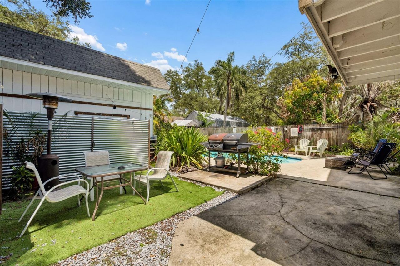 2017 S Village Avenue , Tampa, FL 33612 Photo