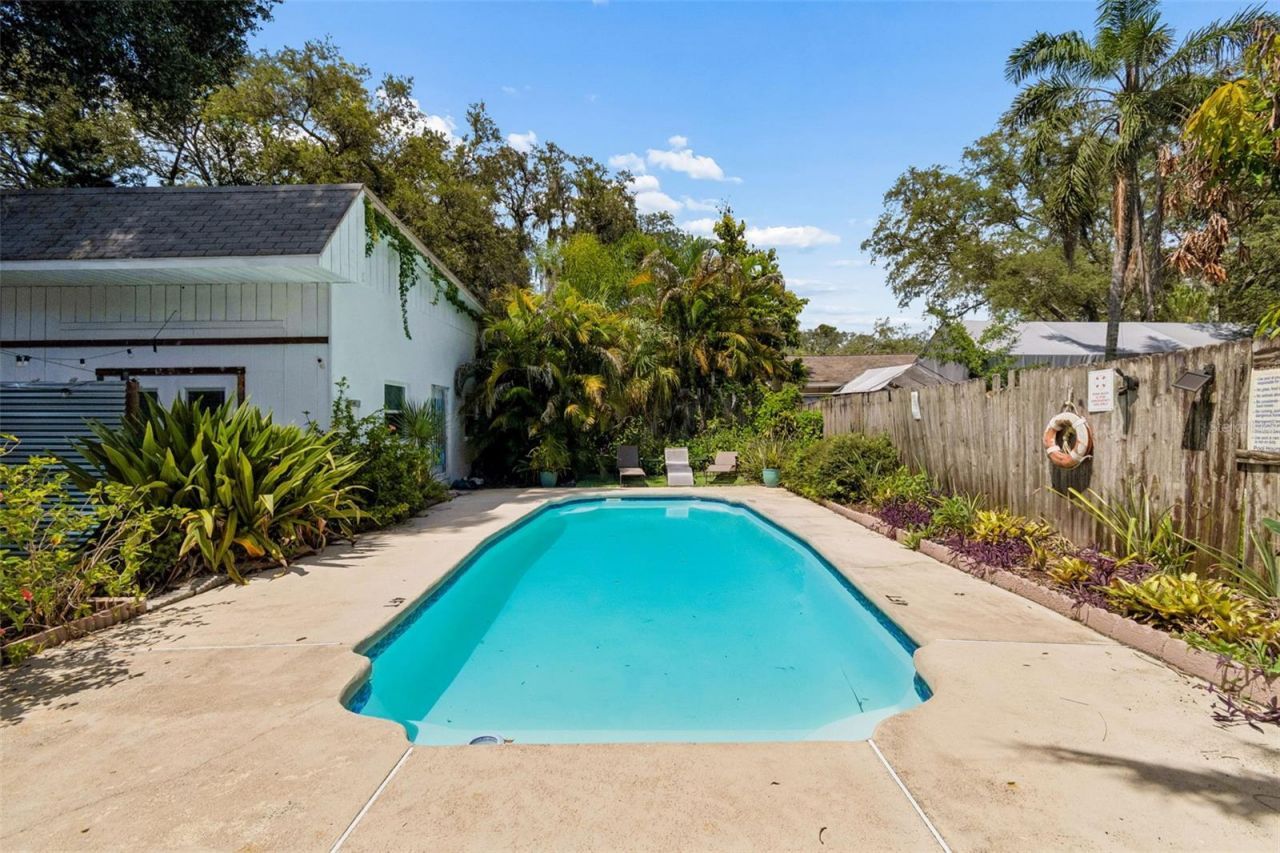 2017 S Village Avenue , Tampa, FL 33612 Photo