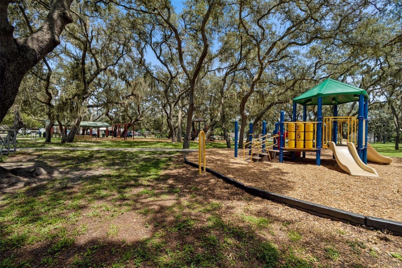 2017 S Village Avenue , Tampa, FL 33612 Photo