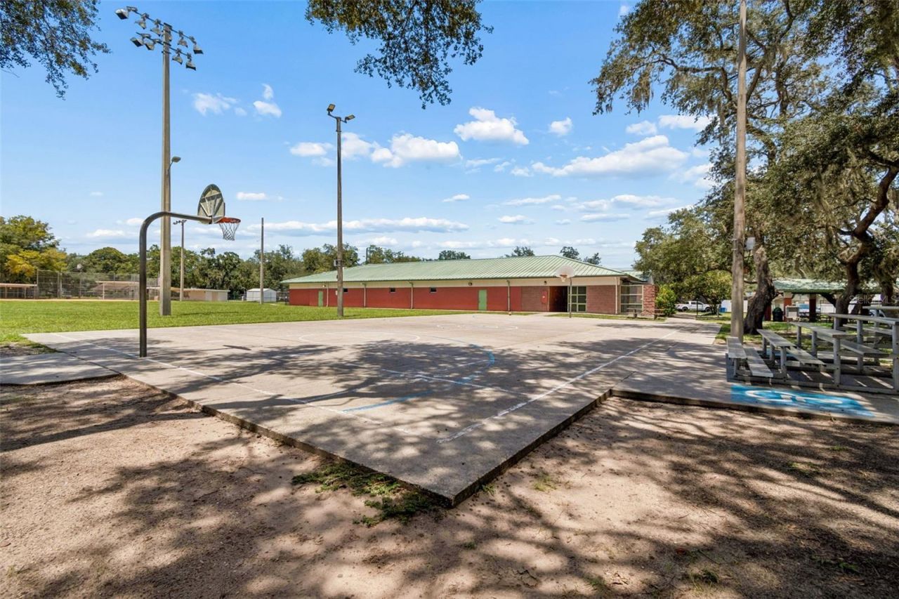 2017 S Village Avenue , Tampa, FL 33612 Photo