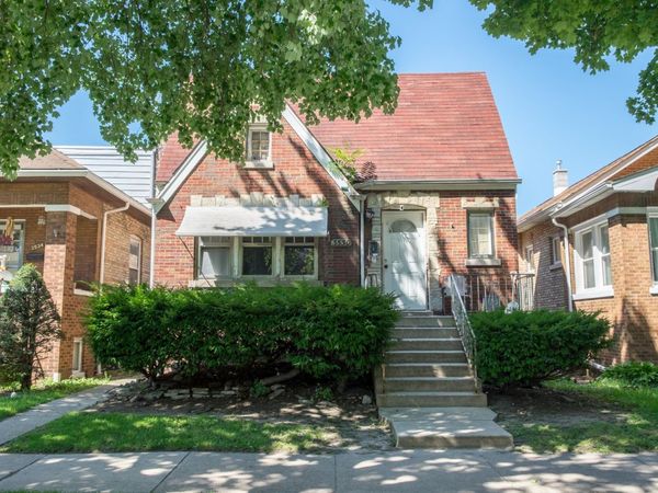 3530 Elmwood Avenue S, Berwyn, IL 60402