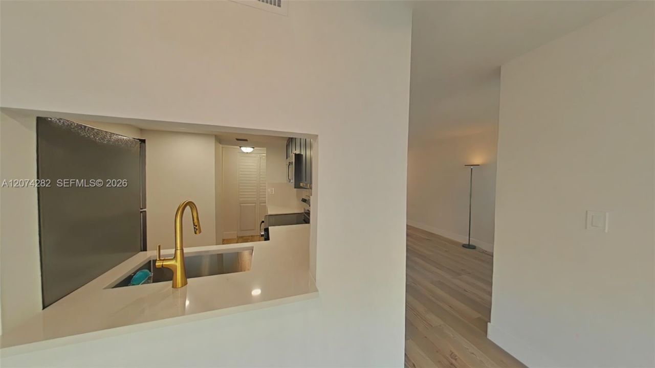 9431 SW 4th St, Unit 204-7, Miami, FL 33174 Photo