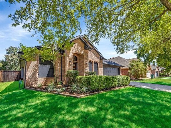 1611 Mallard Drive, Corinth, TX 76210